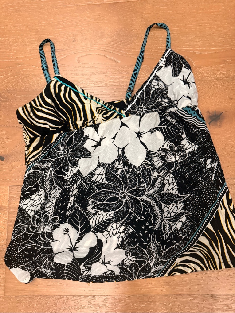 JAMS WORLD Printed Camisole Tank Top - Black & White with Teal Trim sz large